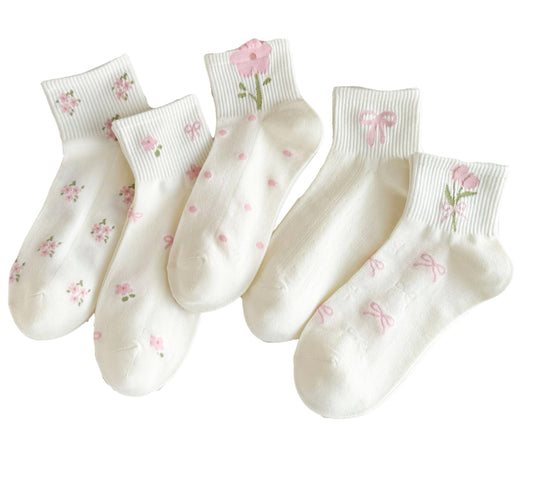 Benefeet Sox 5 Pair Funny Ankle Socks for Women Girls Cute Floral Patterned Liner Socks Novelty Flower Graphic Ankle Socks Pretty White Socks Cotton Short Casual Socks